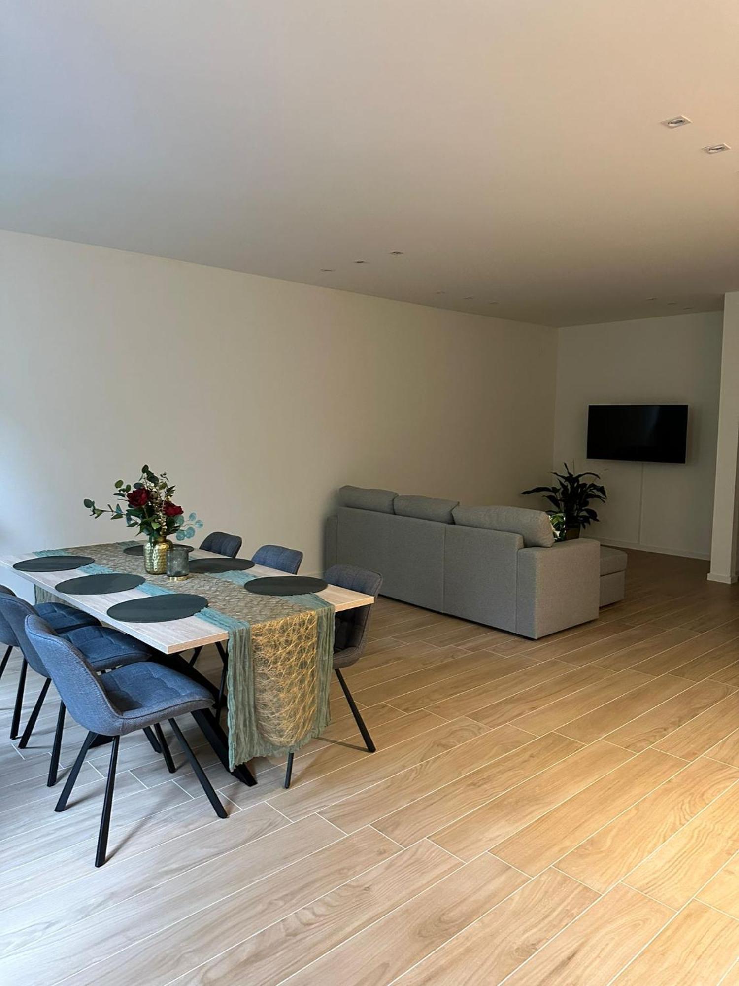Luxury Suites Park By Rikas Hotels アントウェルペン エクステリア 写真