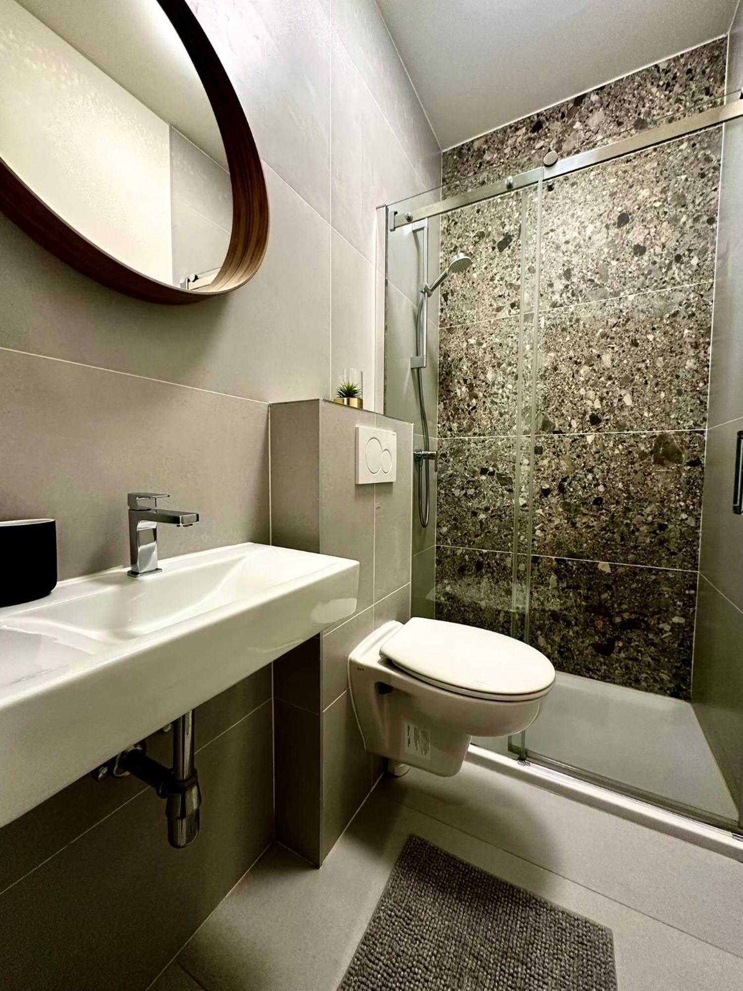 Luxury Suites Park By Rikas Hotels アントウェルペン エクステリア 写真